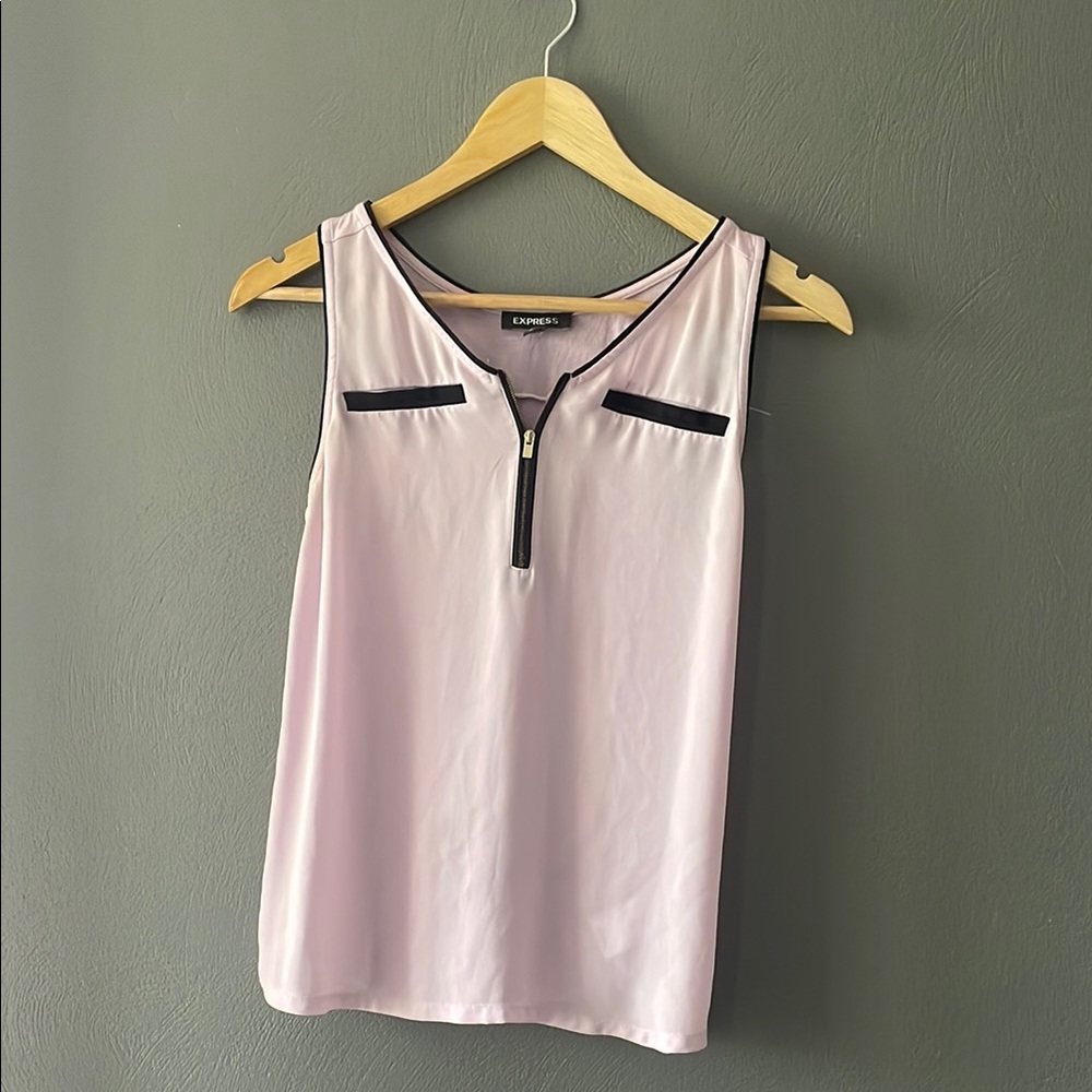 Express Women's Sleeveless Top